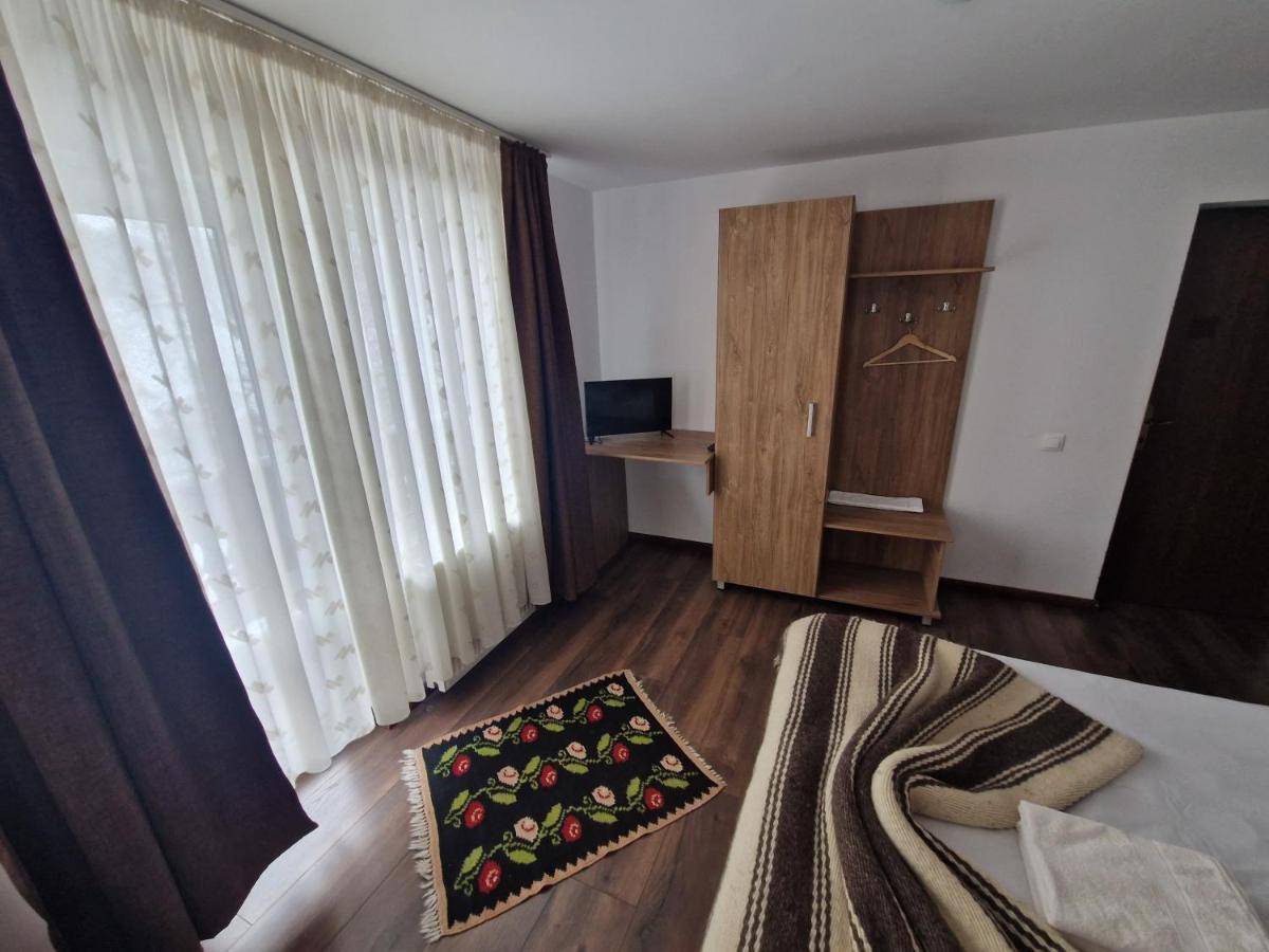Ograda De La Munte Villa Bran  Exteriör bild